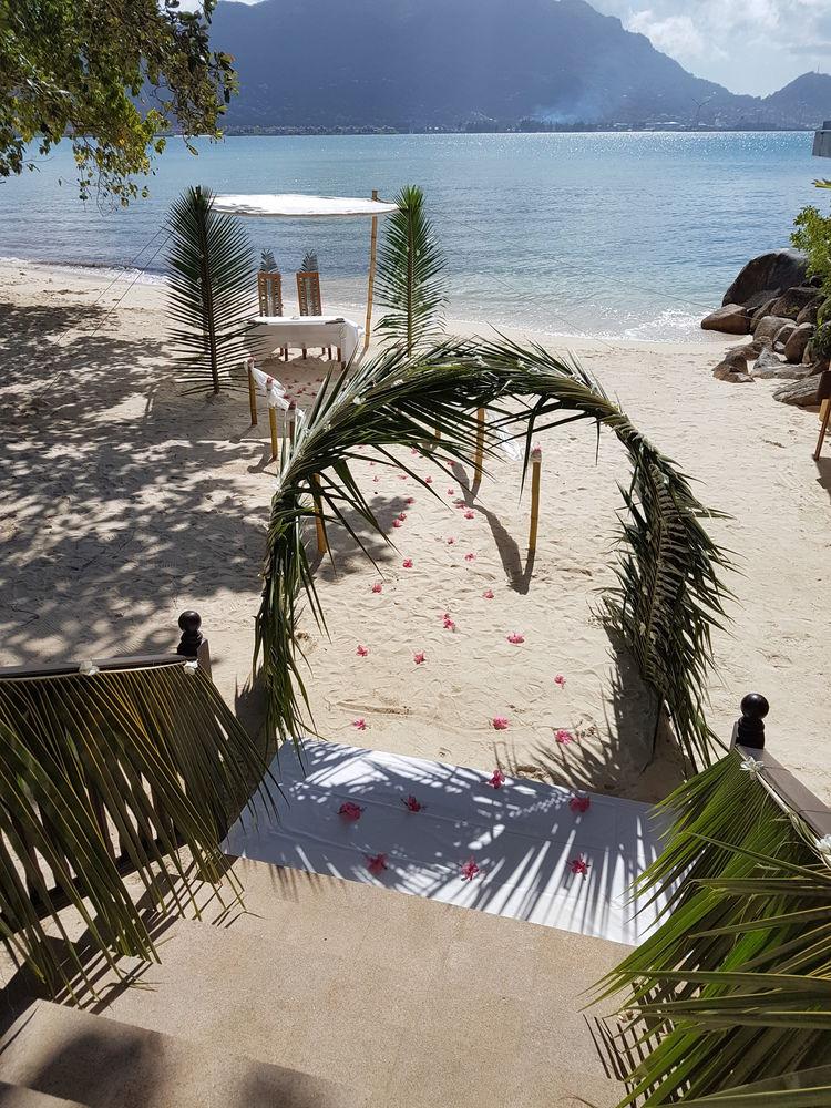 Cerf Island Resort Round Island Екстериор снимка